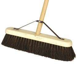 Gummati Platform Broom - 24 Inch BR0135