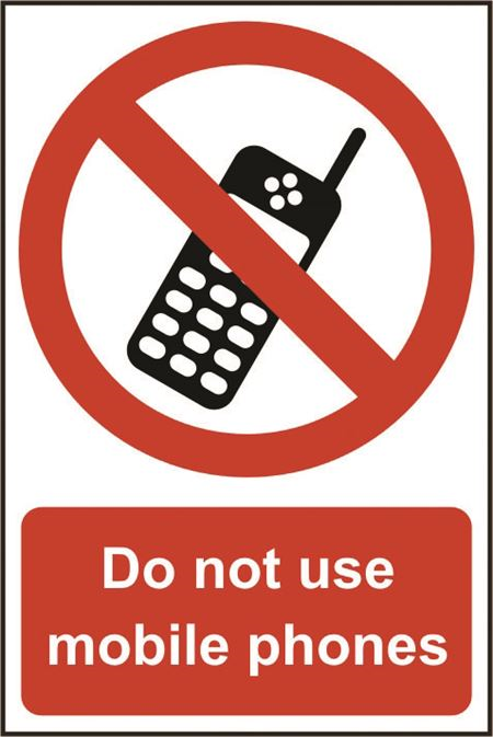 Do Not Use Mobile Phones - 200x300mm - PVC SK0617