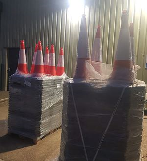 Two-Part Traffic Cone with Rubber Base - 1m BC6570
